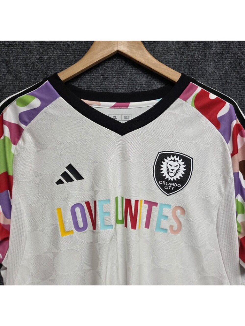 Adidas Men XL Tiro Jersey Love Unites Jersey HY5899 Multicolor Orlando City READ - Picture 3 of 11